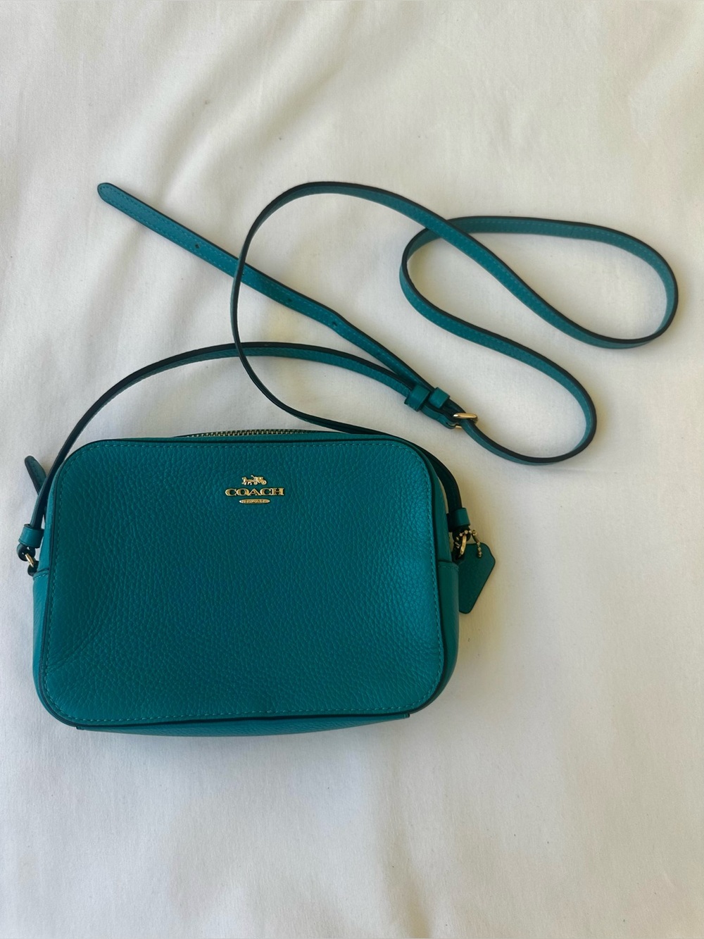 Coach Teal Blue Pebbled Leather Camera Crossbody Bag Gold Hardware Adjustable